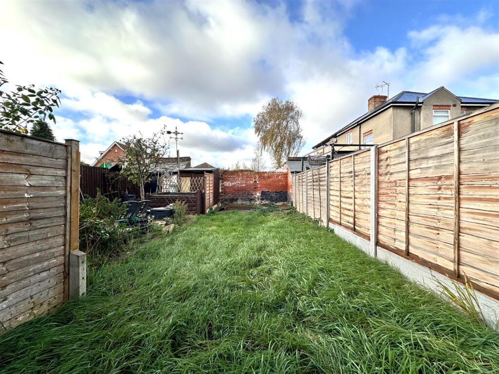 Rear Garden 567