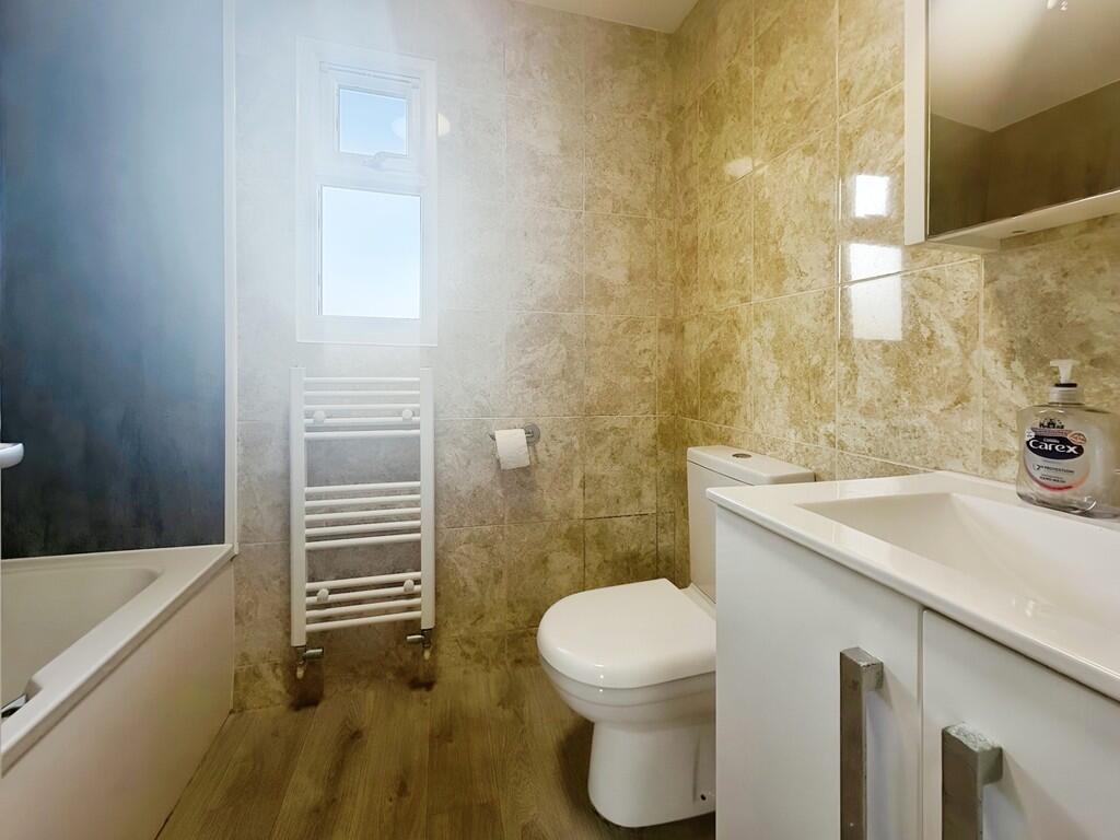 3779ef84-thumbnai...