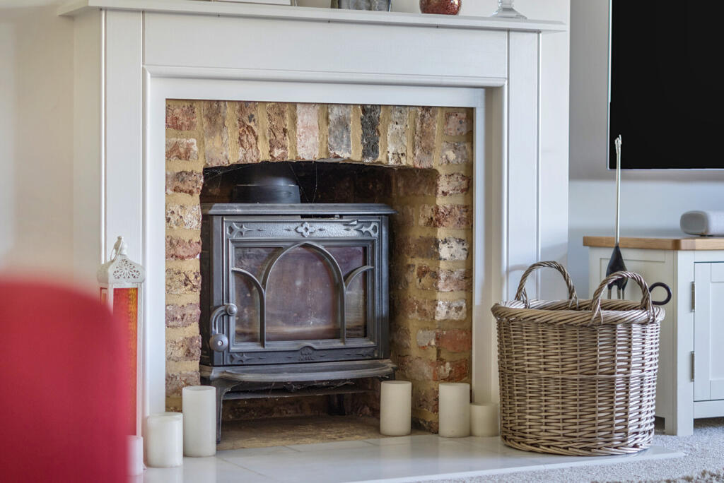 1346410-12-68bae7...