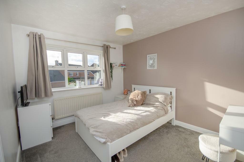 Bedroom 3.jpg