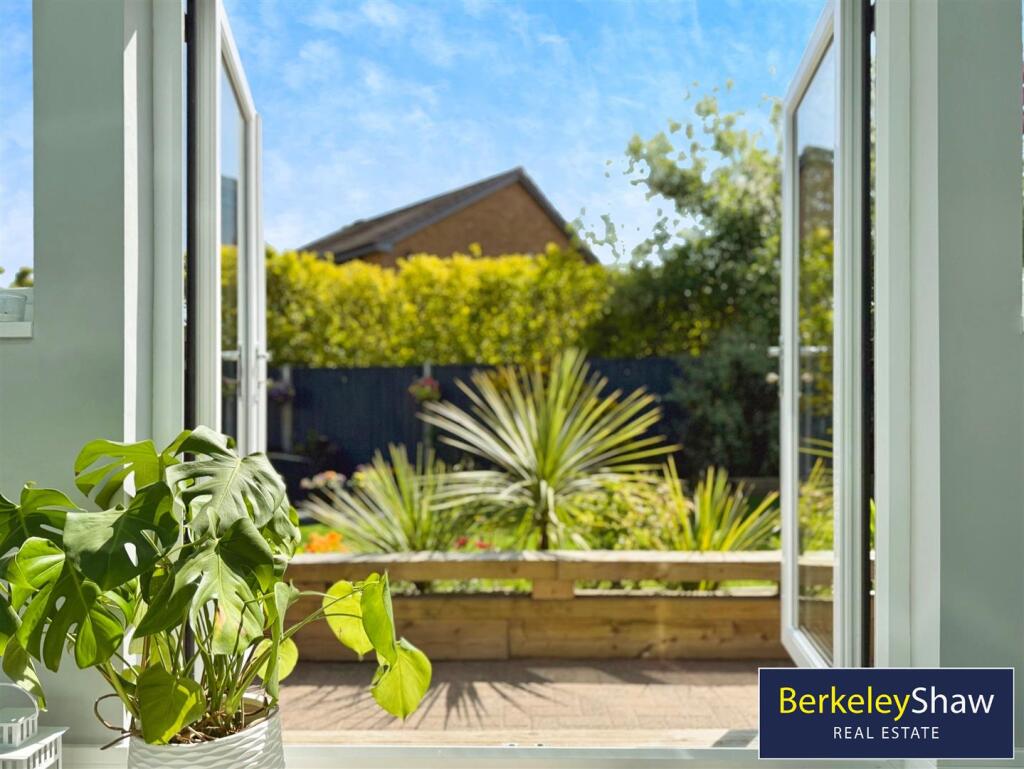 Kitchen/Living/Dining Room
