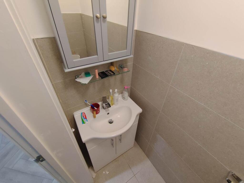 WC (2)