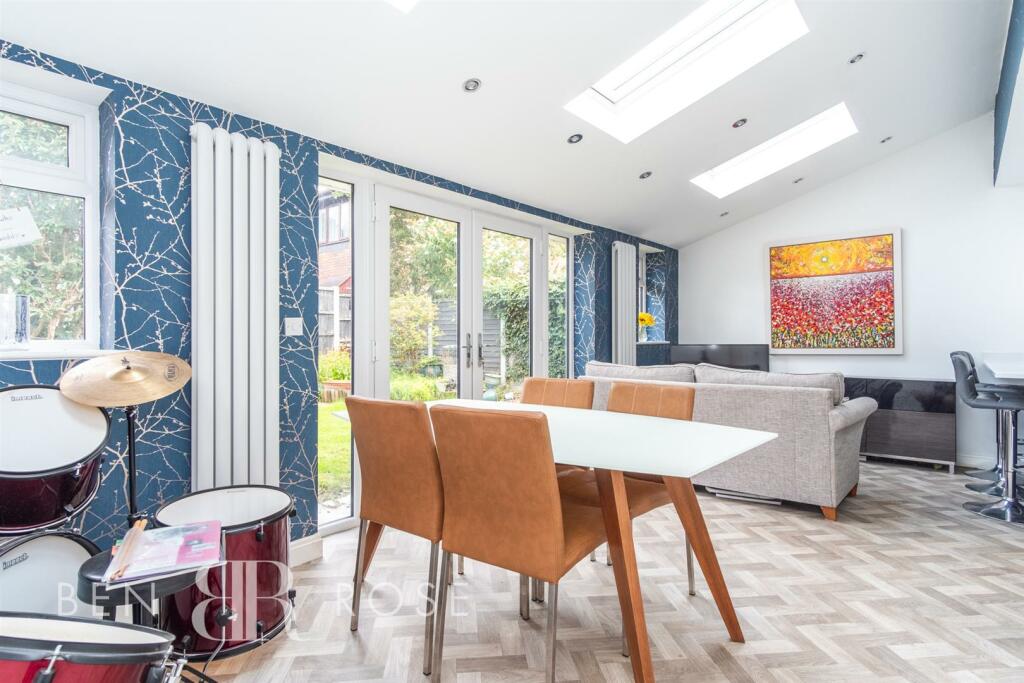 Dining/Sitting Room/Kitchen