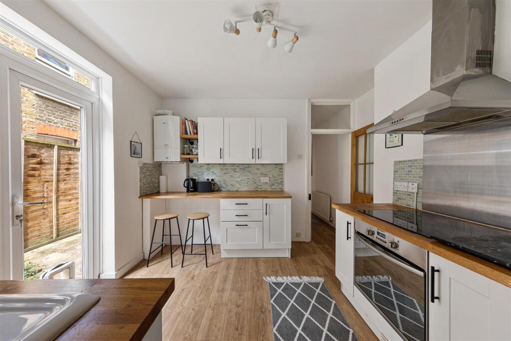 Chewton Road E17