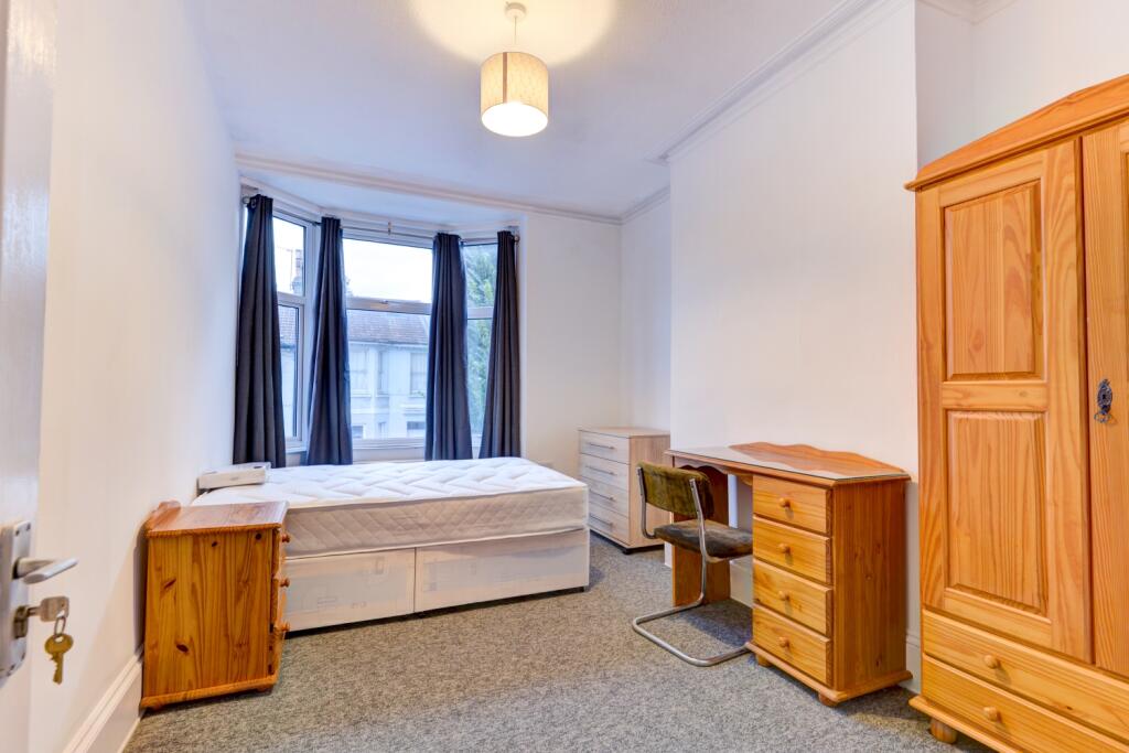 16 Beaconsfield Road Bedroom 4