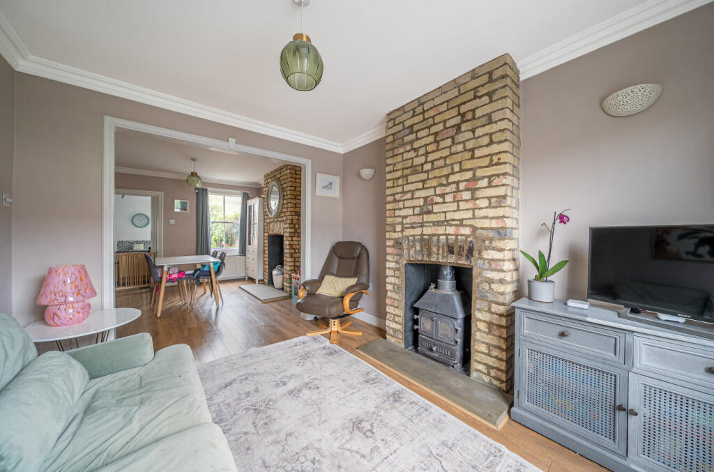 1298949-13-683589...