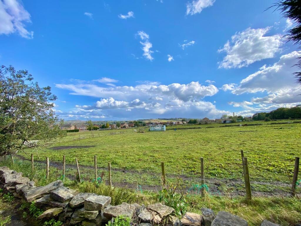 STUNNING COUNTRYSIDE VIEWS
