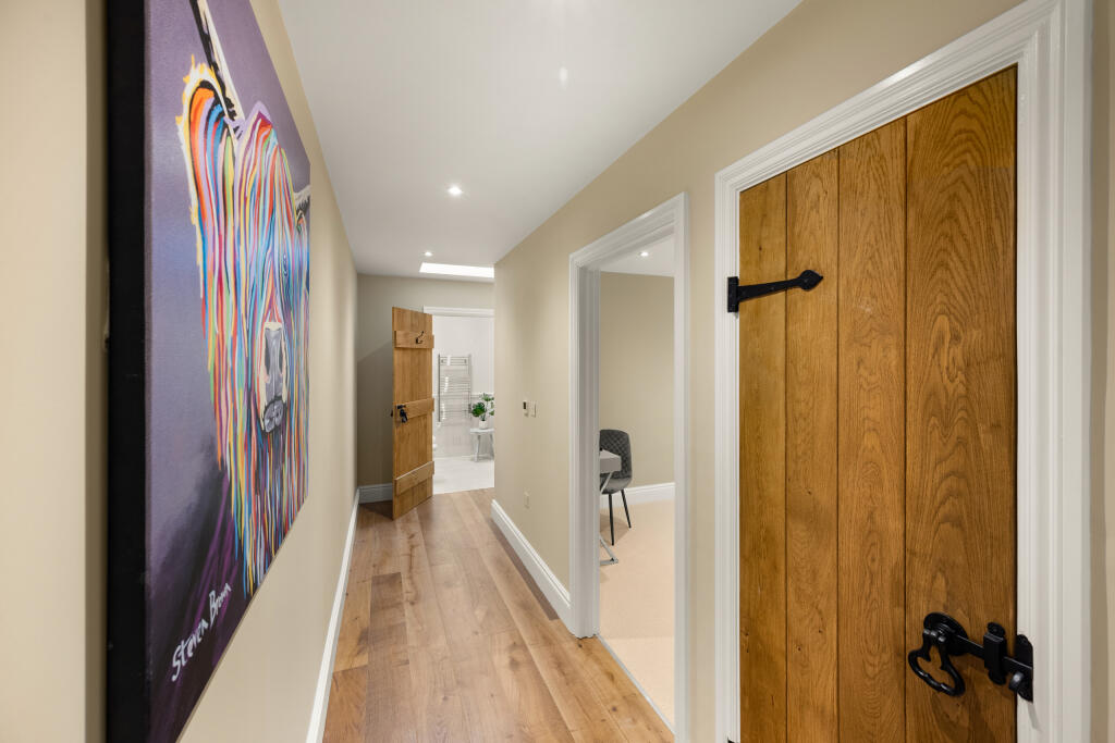 pkp - SE - CB Dressed - 15 - High Res