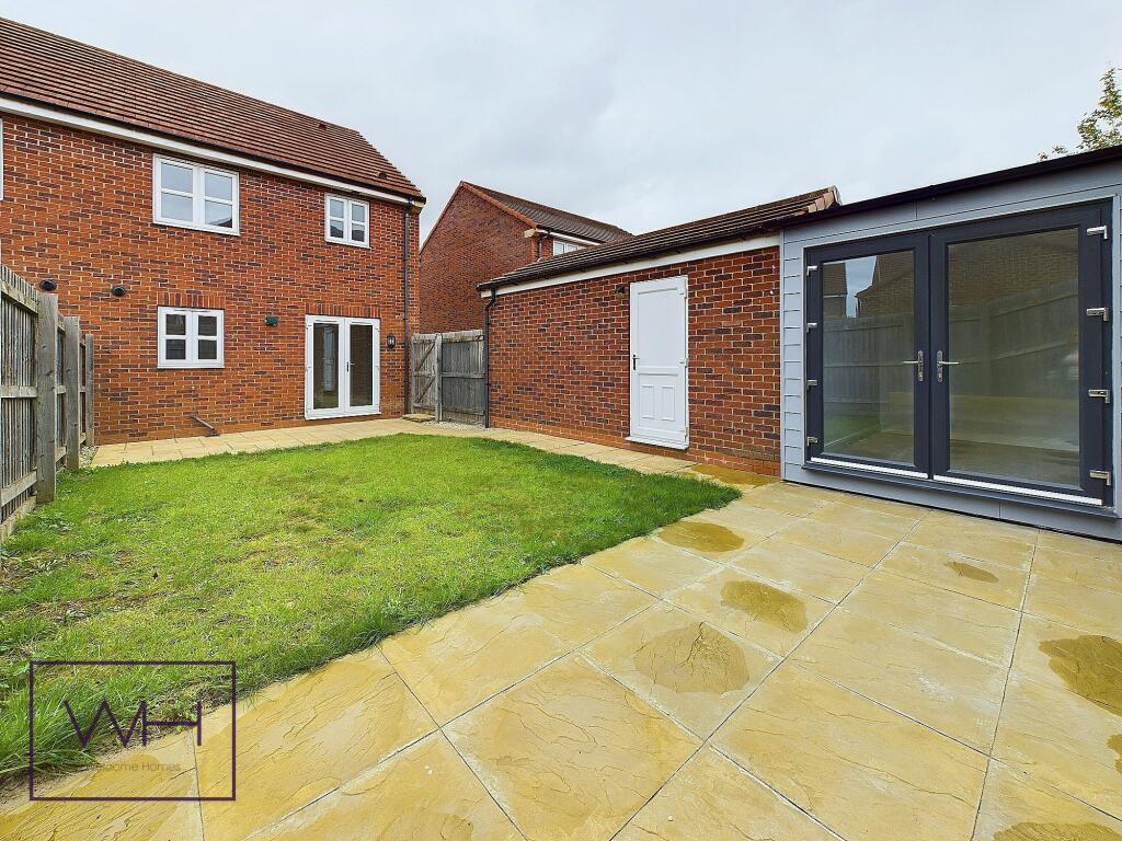 CAM03785G0-PR0134-ST