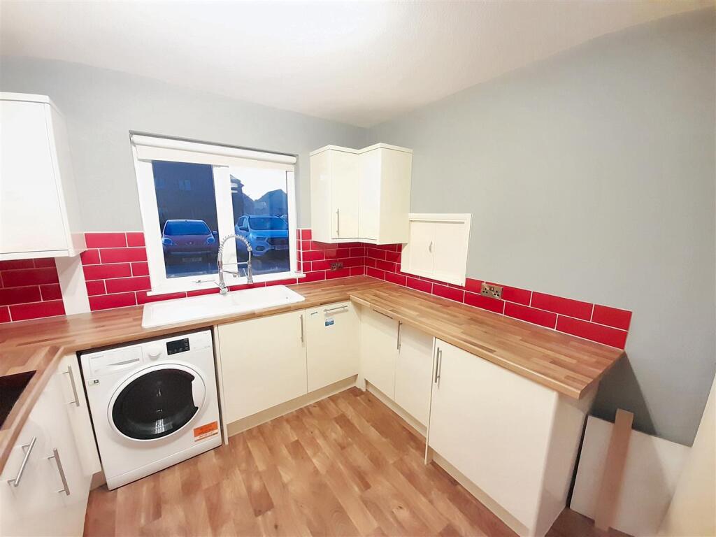 Kitchen new.jpg