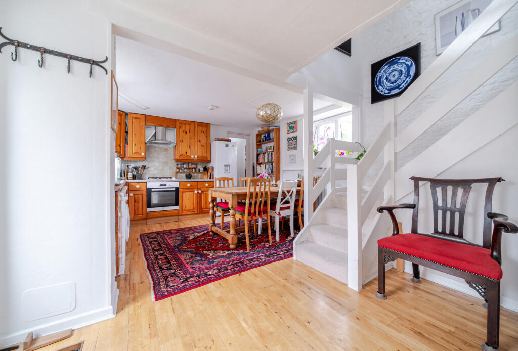 1327780-20-689cab...