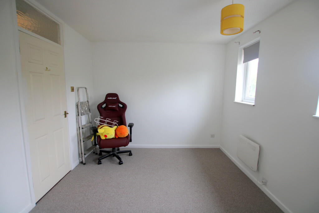 Bedroom102