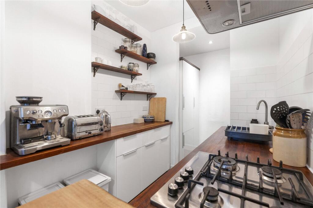 Lorne Street 12