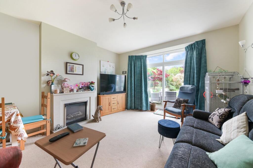 NEWBURY GARDENS (11).jpg