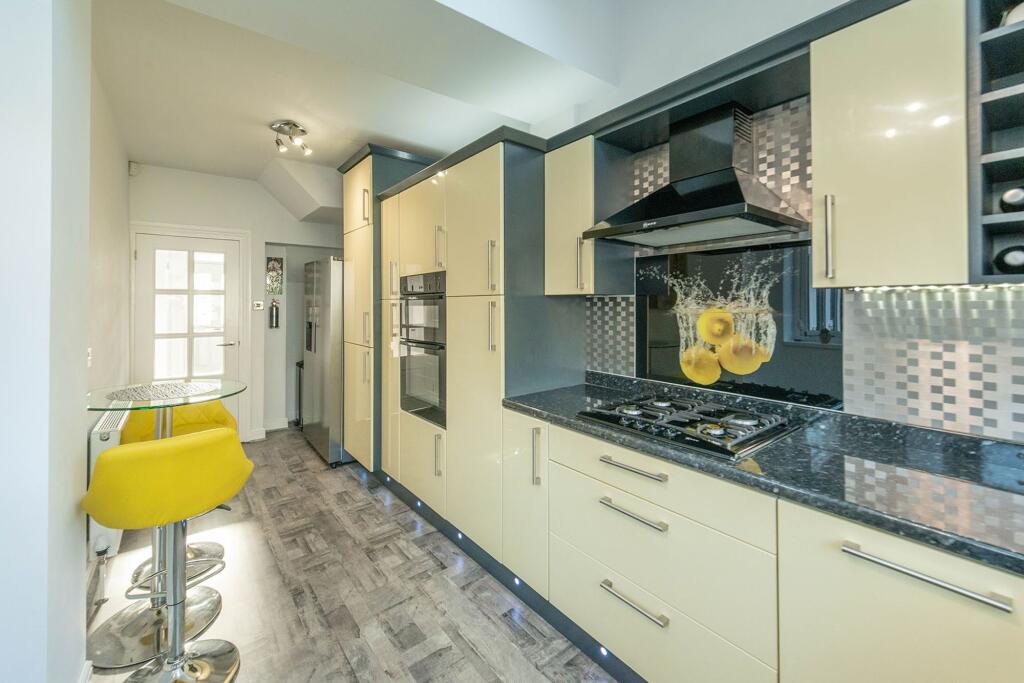 KITCHEN, LIVING ROOM AND DINING ROOM