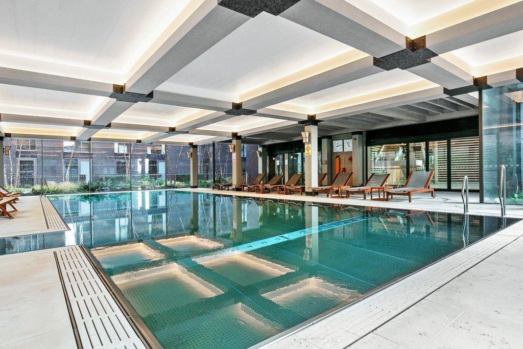 RESIDENTS INDOOR POOL
