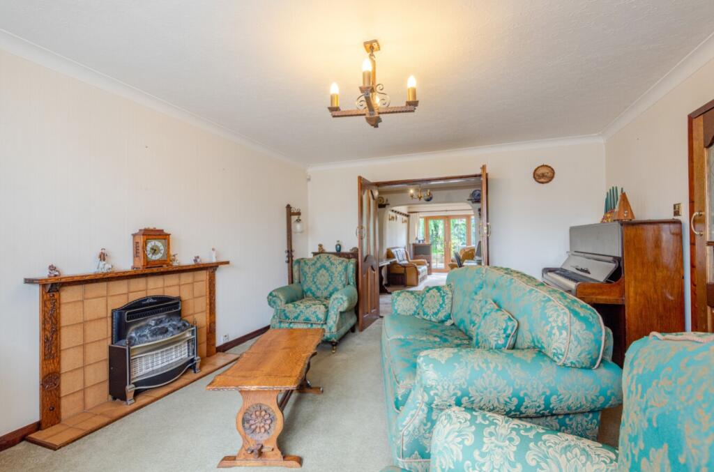 1299964-7-683cdca9e8bf6