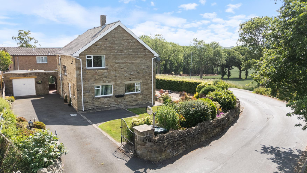 25 New Lane, Skelmenthorpe 01_297.png