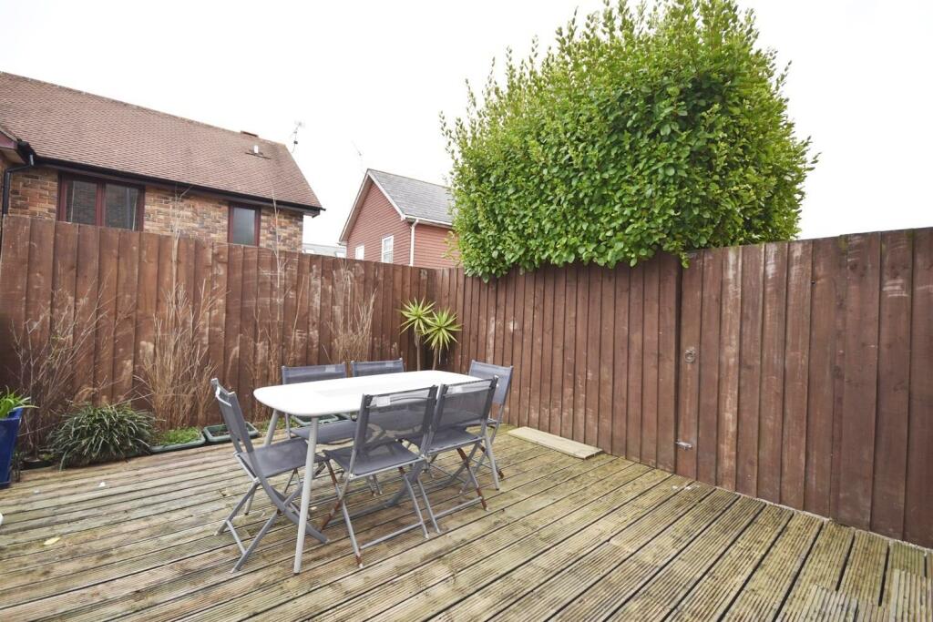 Decked Garden..JPG