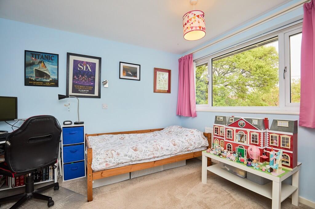 Edward Knight 202...