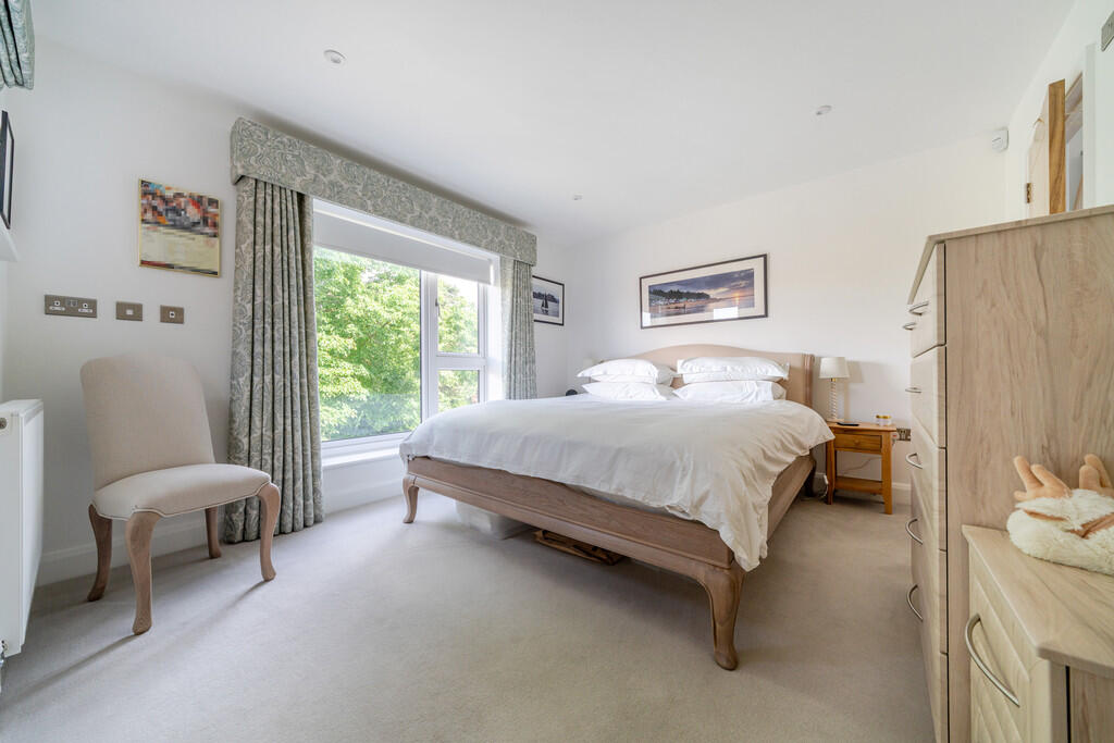 1296364-19-68372d...