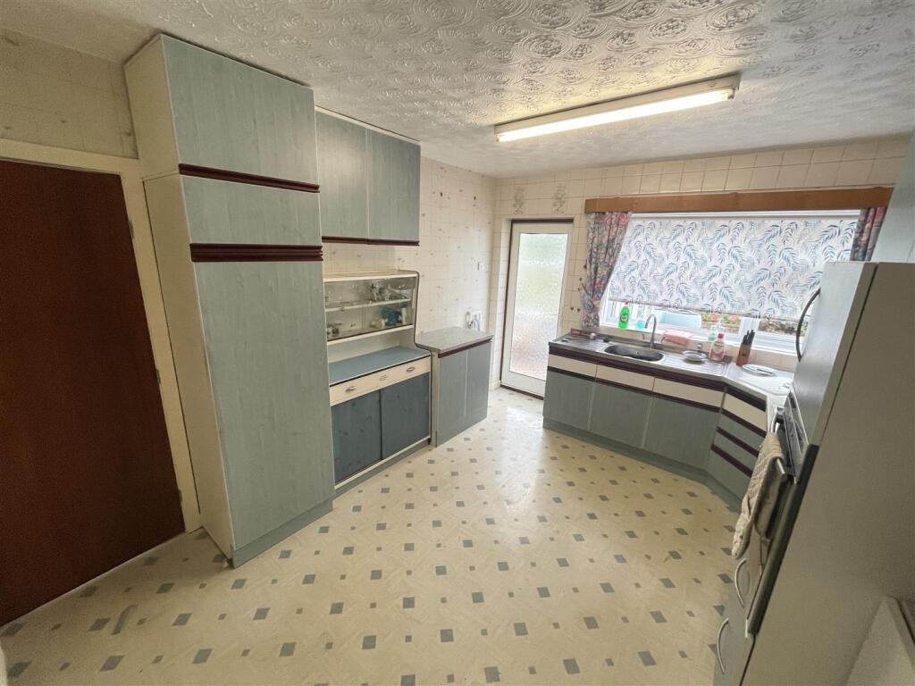 Photo 17-09-2025, 16 45 26.jpg