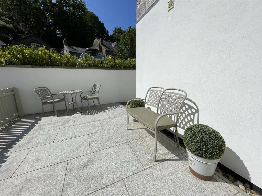 front terrace.JPG