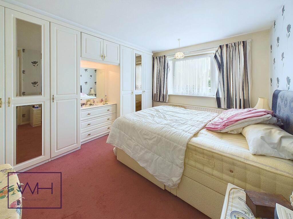 CAM03785G0-PR0052-ST