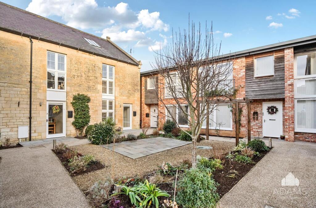 Front and Communal Gardens