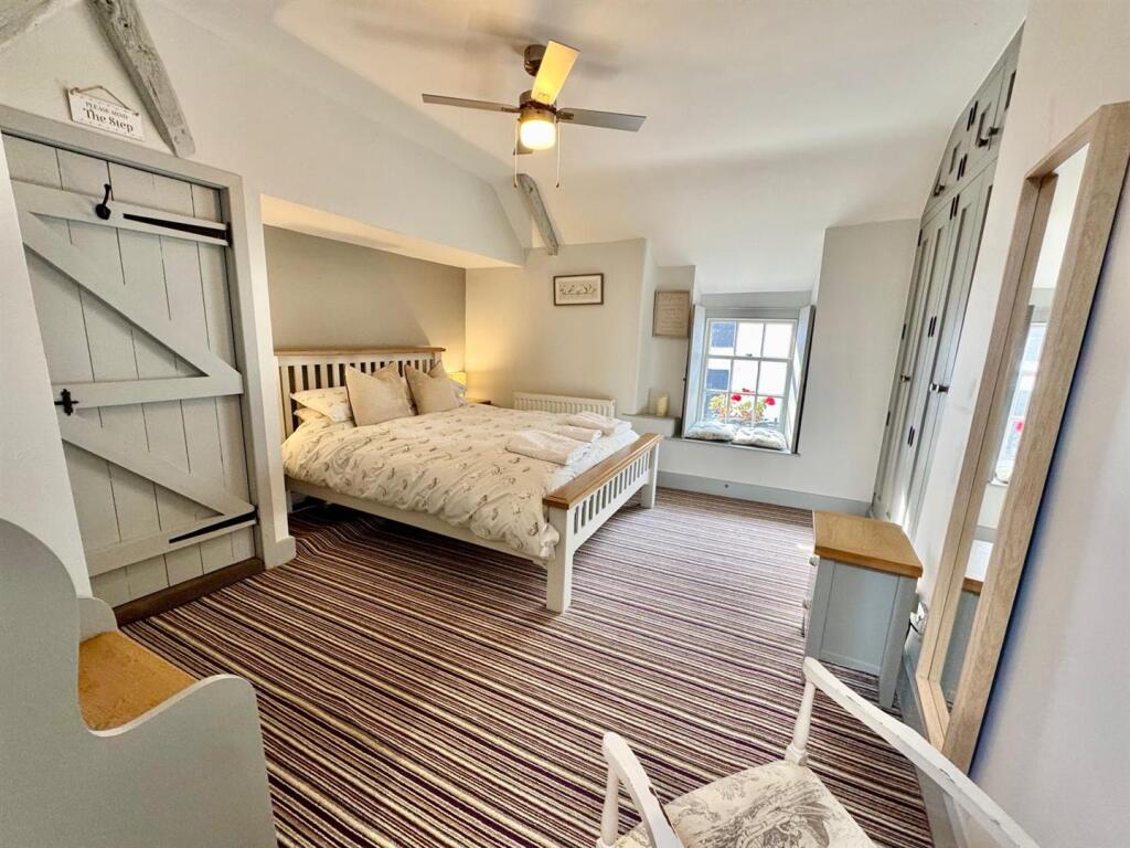 PHOTO-2025-10-11-10-18-39 (13).jpg