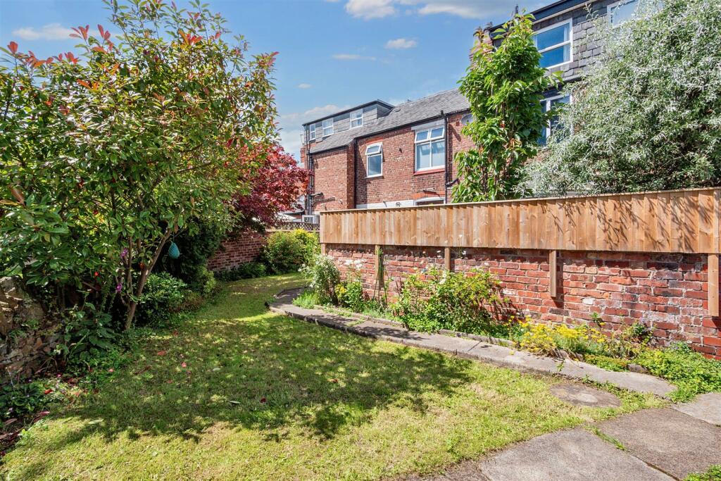 Gardens Aspect 2