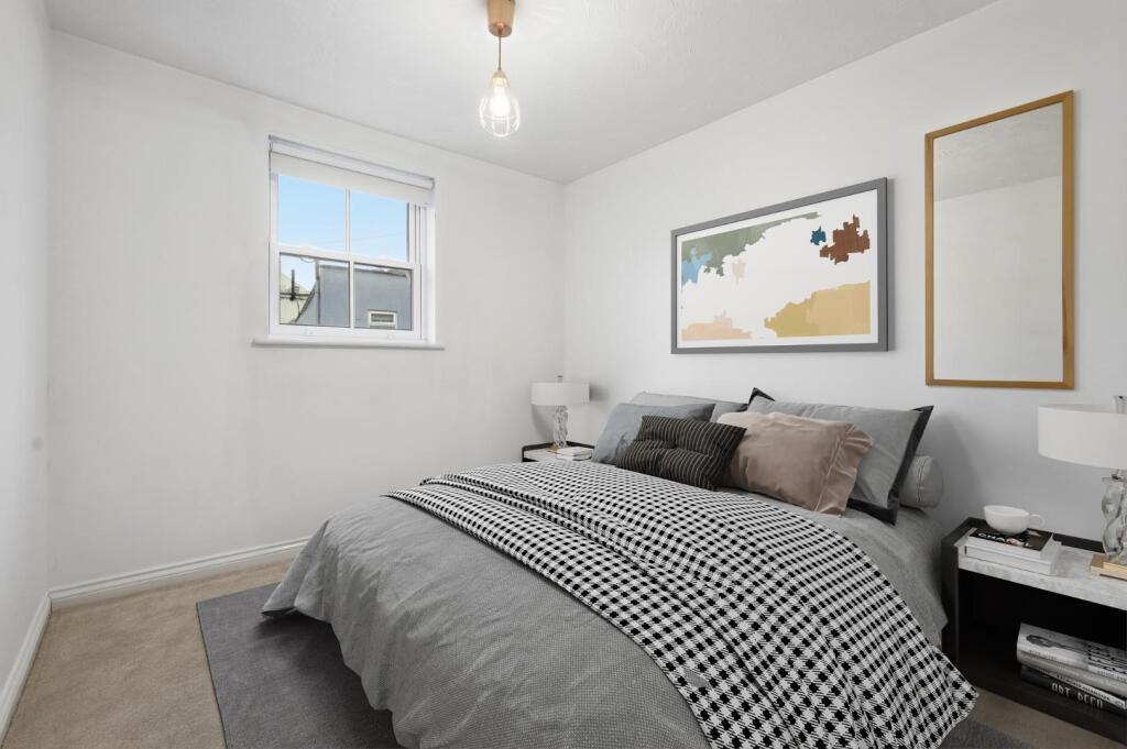 IMG_6937 bedrooma.jpg