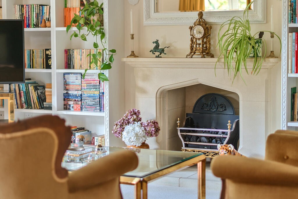 1364707-13-68e7cd...