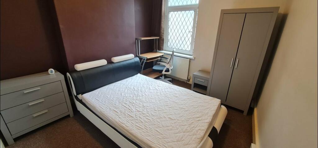 74 Wern Terrace Bedr