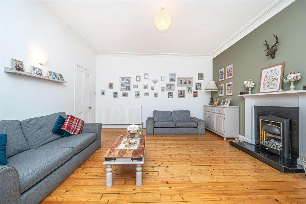 untitled (5 of 1).JPG