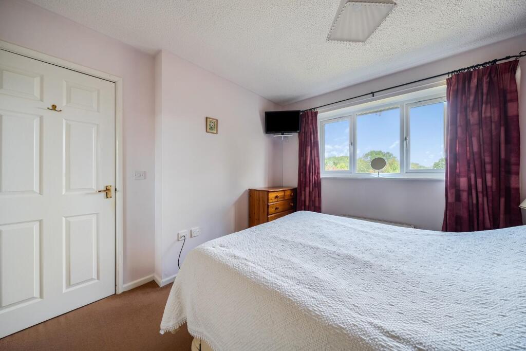 Bedroom 1 corner.jpg