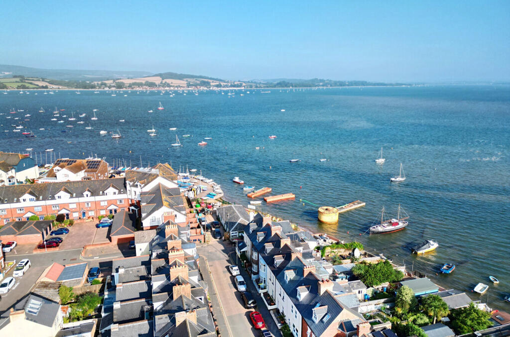 1325671-8-6883b55...