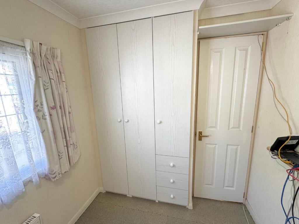 Bed 2 wardrobes