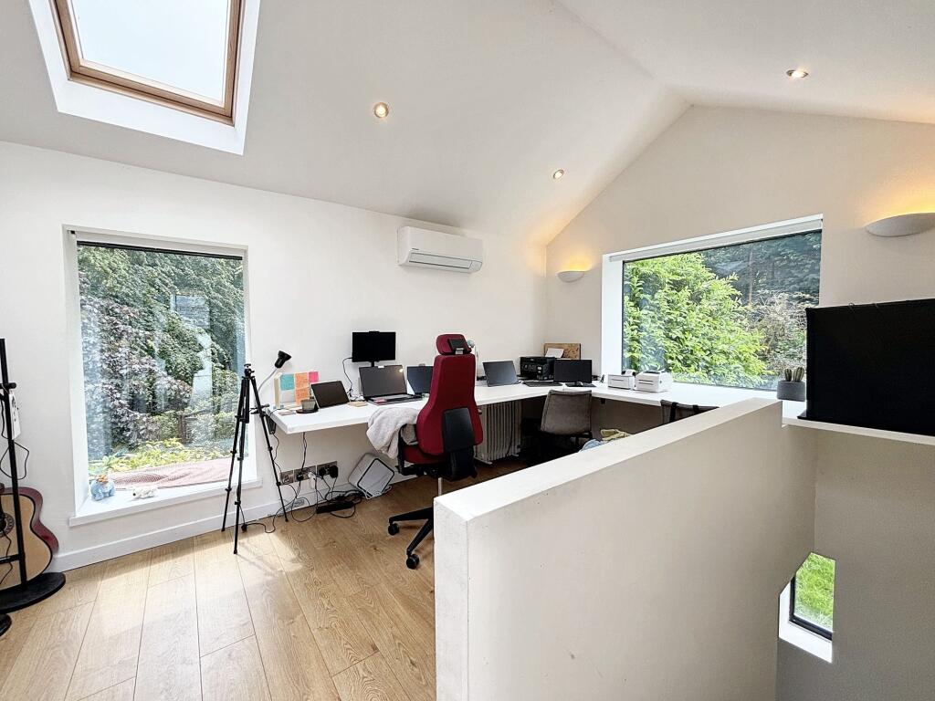 Home Office/Bedroom Five