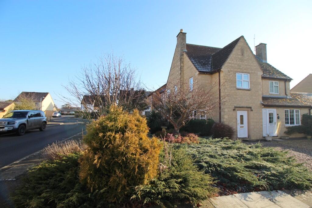 Dixons Road, Market Deeping, PE6