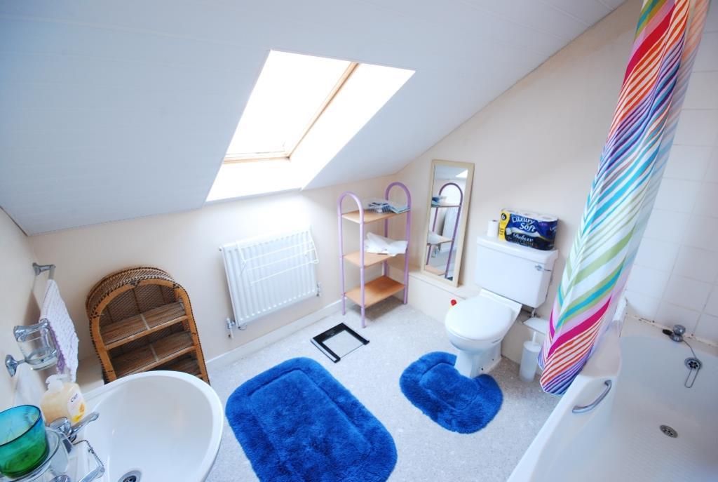 15 Fairfield Road08