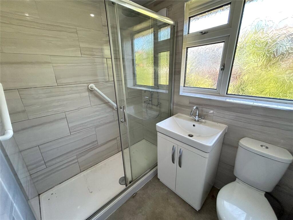 Shower Room.