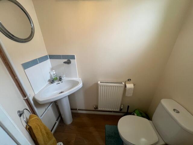 Cloakroom/wc