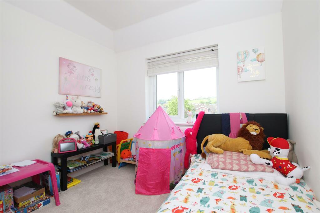 Bedroom 3.JPG