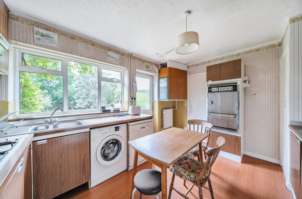 1310645-12-685010...