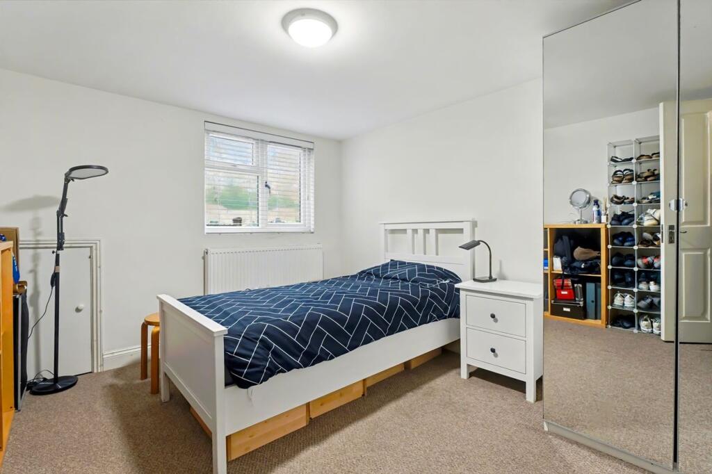 Colchester Road E10