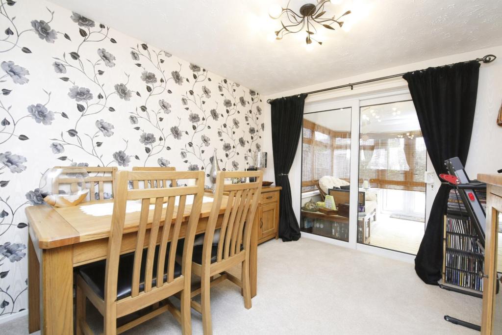 Living / Dining Room