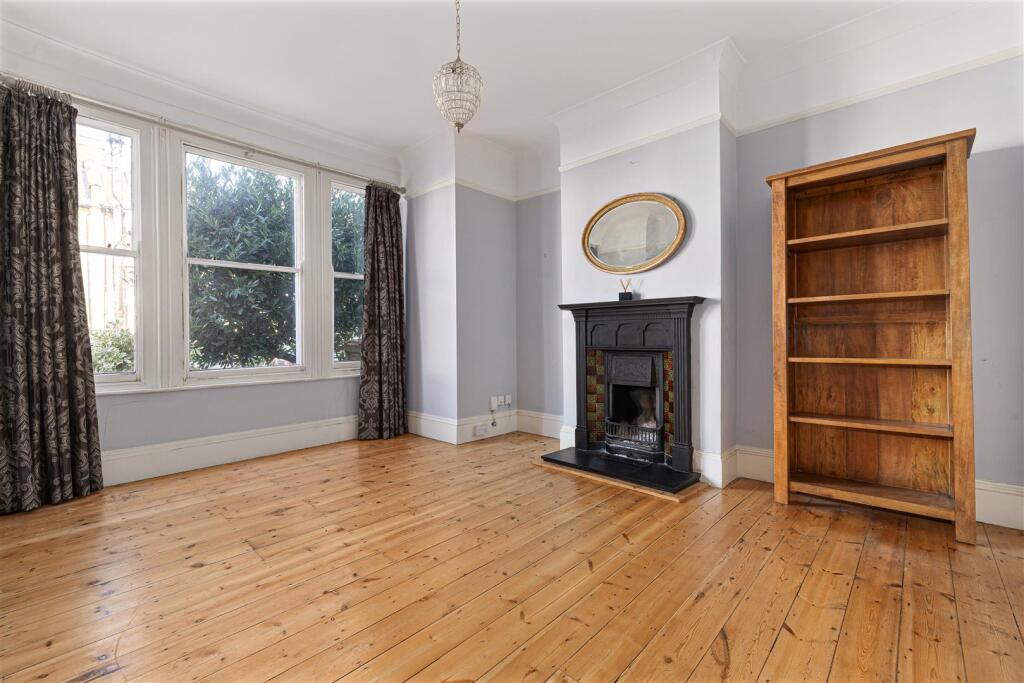 Belgrave Road, E10
