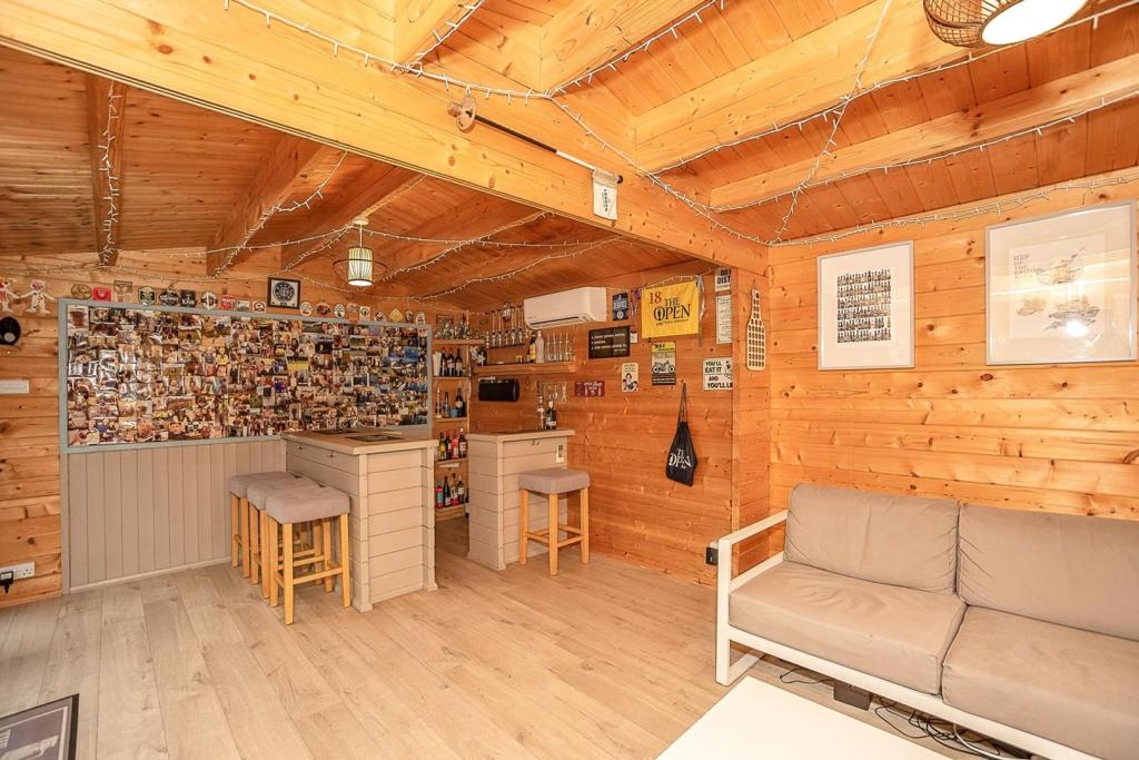Summer House
