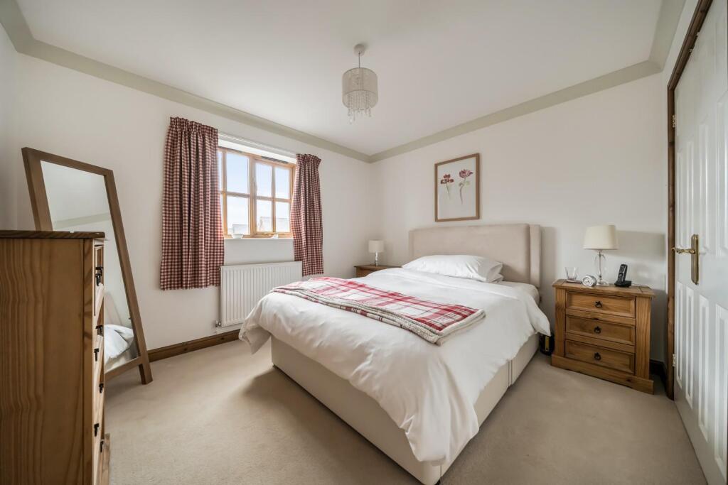 Bedroom 3.jpg